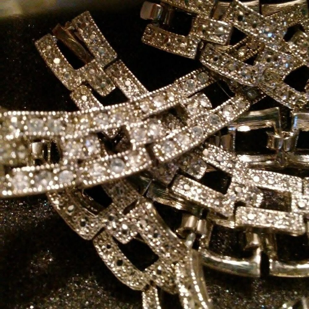 KENNETH JAY LANE VINTAGE RHINESTONE NECKLACE